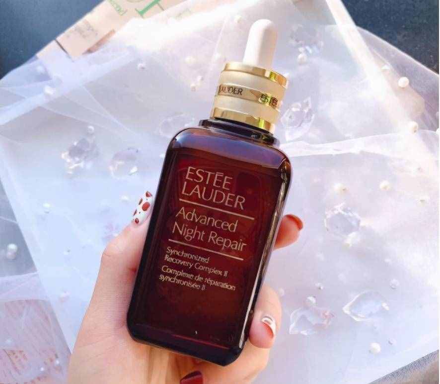 {百家樂}(35岁女人用什么牌子的护肤品比较好)