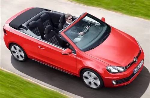 {21點}(女士小跑车敞篷20万宝马)